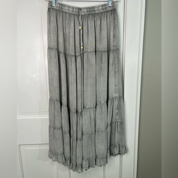 Anandas Boho Tiered Wide Leg Palazzo Pants Size M Grey Festival Beachy Pull On - Picture 4 of 13
